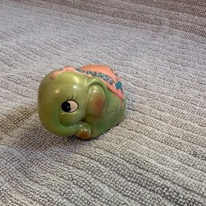 Vintage Green Elephant pencil sharpener made in china